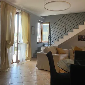 Malpensa Casa Gallery , Vergiate Italia
